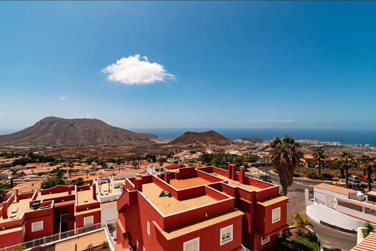 Superlative Apartment With Spectacular Ocean Views Chayofa المظهر الخارجي الصورة